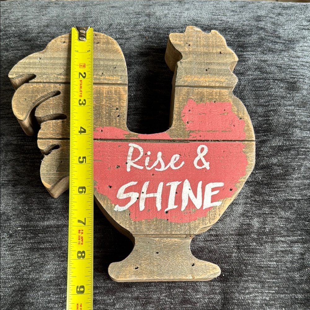 Rustic Rooster Decor - Picture 3 of 5
